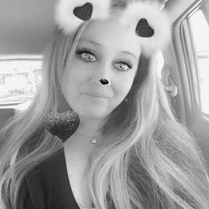 Meet your Posher, Alicia